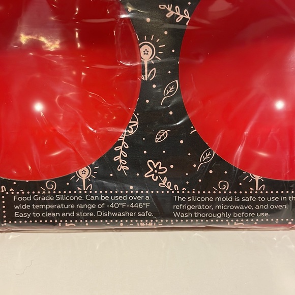 NEW Silicone Swirl Hot Chocolate Bomb Mold from Bennkai, Not Used - Picture 4 of 10